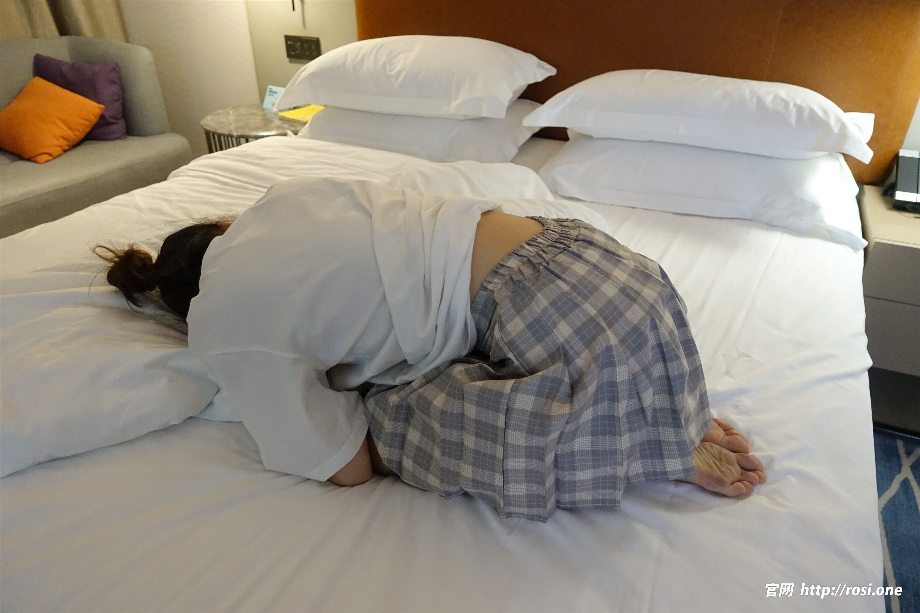 ROSI写真 2022.12.10 NO.4023